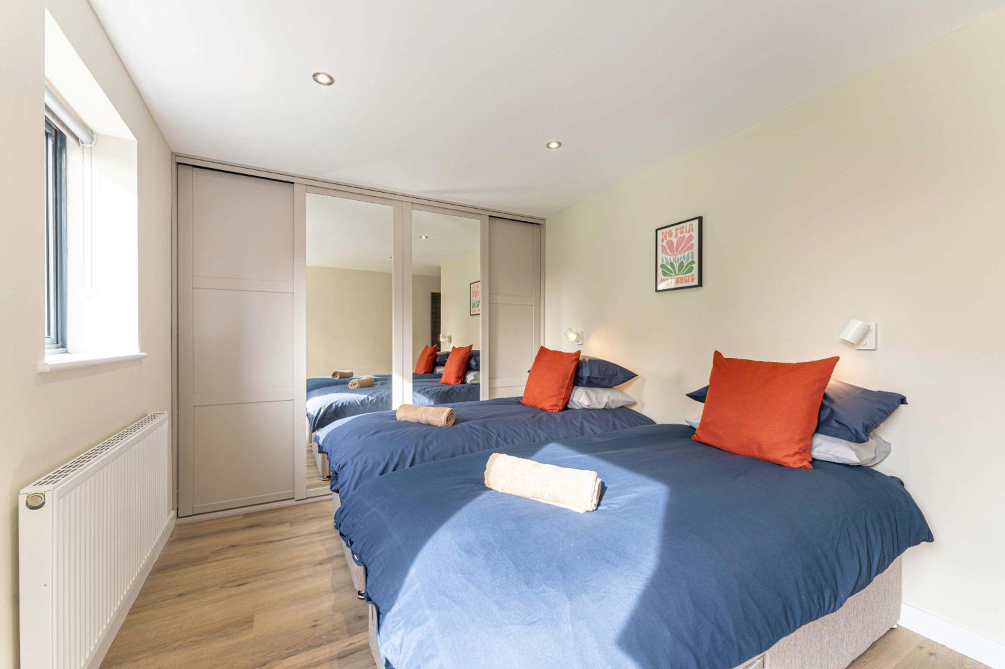 Stylish 2 Bedroom Apartments In Derby Exterior photo